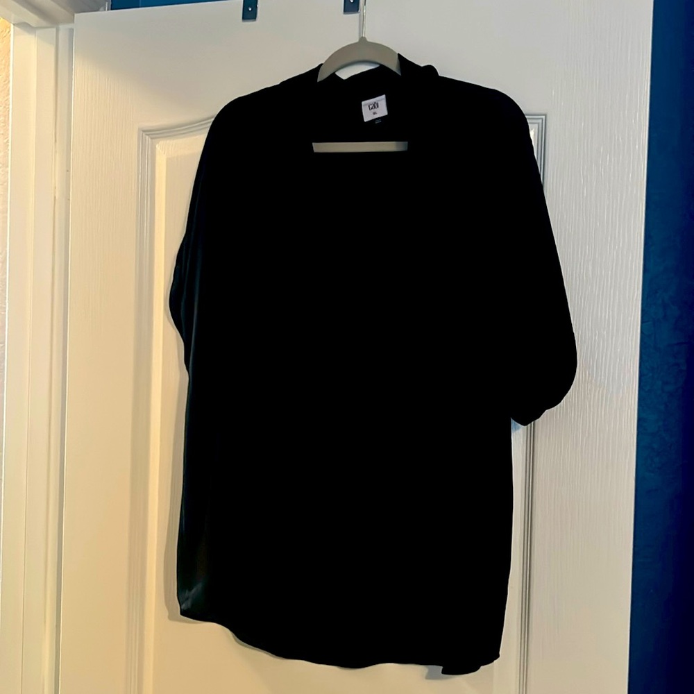 Cabi replay top. XL. Black. Like new.